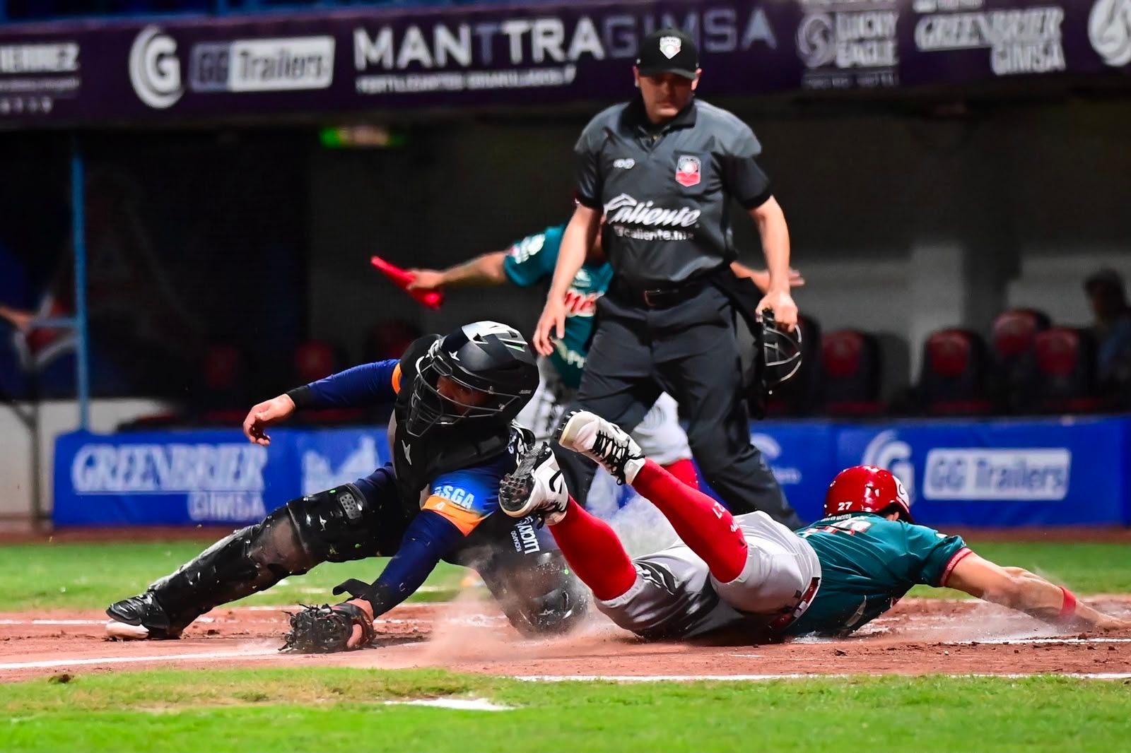 CON ATAQUE TEMPRANERO DIABLOS GANÓ EN MONCLOVA