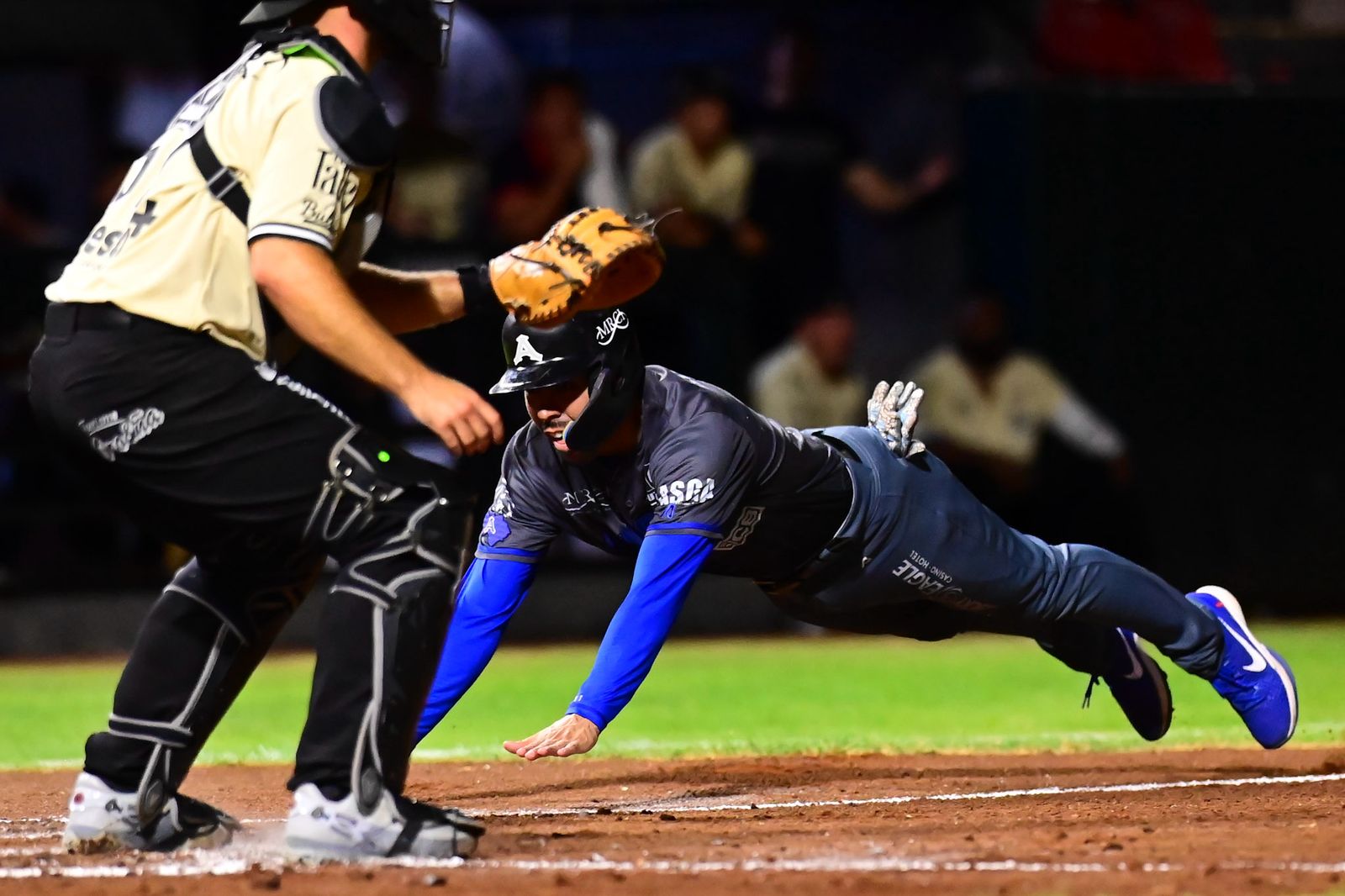 ACEREROS DEJA IR VENTAJA EN LOS ÚLTIMOS INNINGS