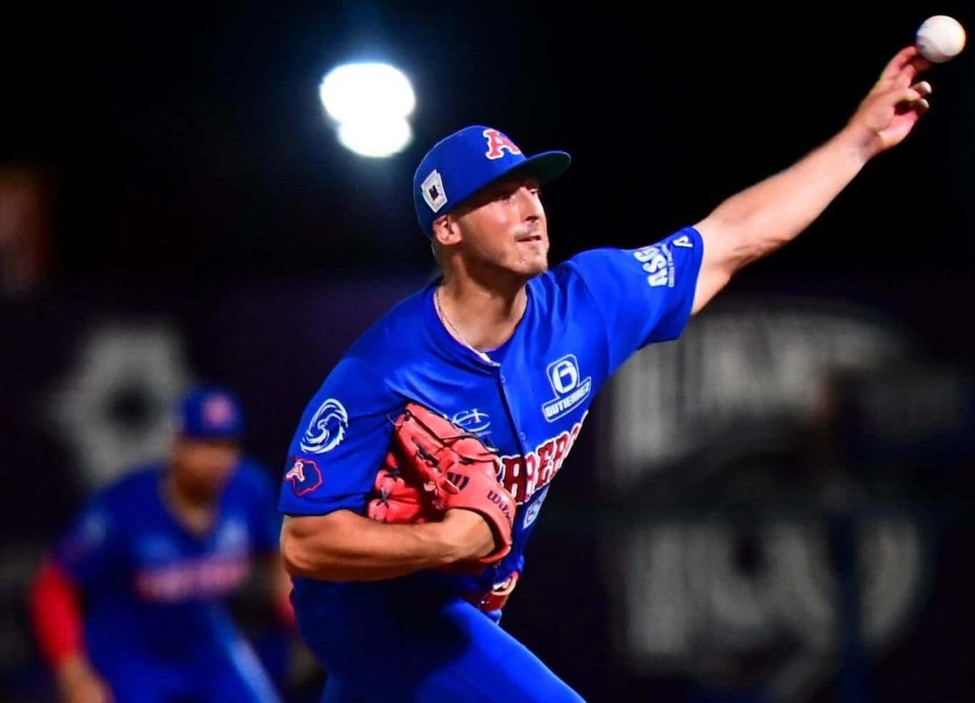 UNA JOYA DE JAKE MCSTEEN EN EL PRIMERO DE SERIE