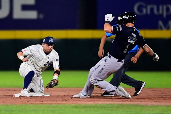 ASEGURA TECOS LA SERIE EN DUELO DE PITCHEO