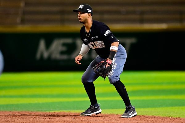 PRIMER TRIUNFO ACERERO EN EXTRAINNINGS