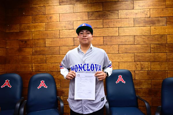 FIRMA ACEREROS PROSPECTO MONCLOVENSE