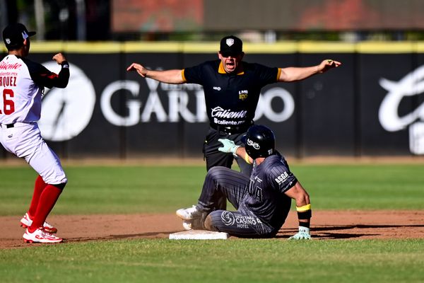 CALIENTE GANA PRIMERO DE LA SERIE