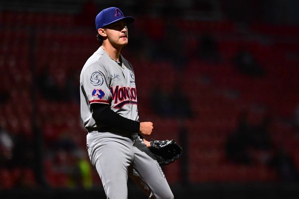 PRIMERA VICTORIA EN BÉISBOL PROFESIONAL PARA ÓSCAR SORIA